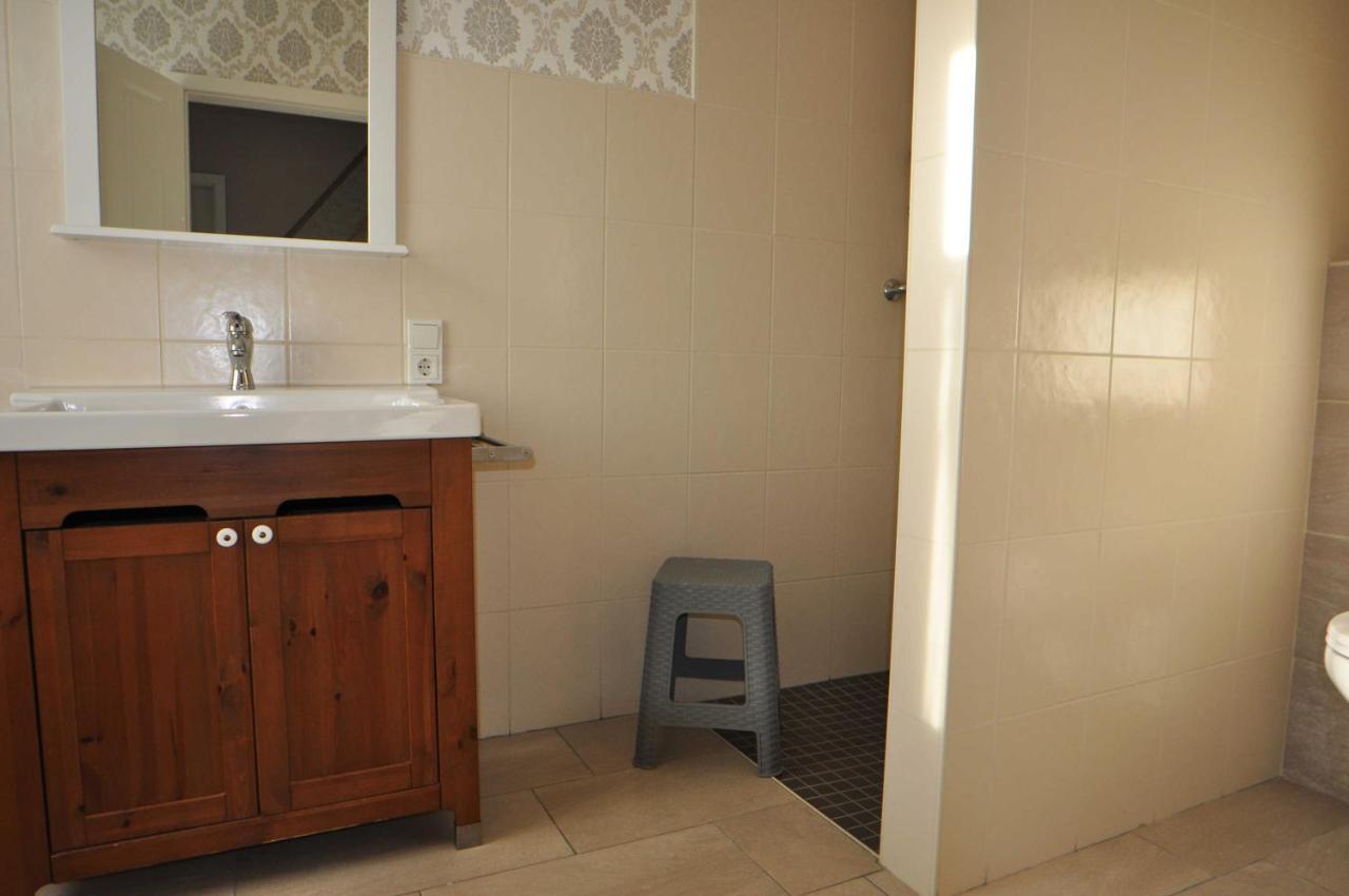 Ferienhaus Adamla, 65319 Moormerland ภายนอก รูปภาพ